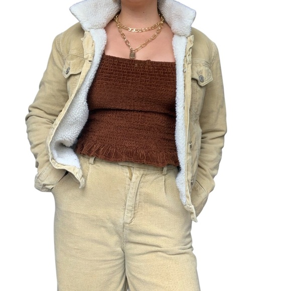 Women's Tan Sherpa-Lined Jean Jacket- small - Picture 6 of 11